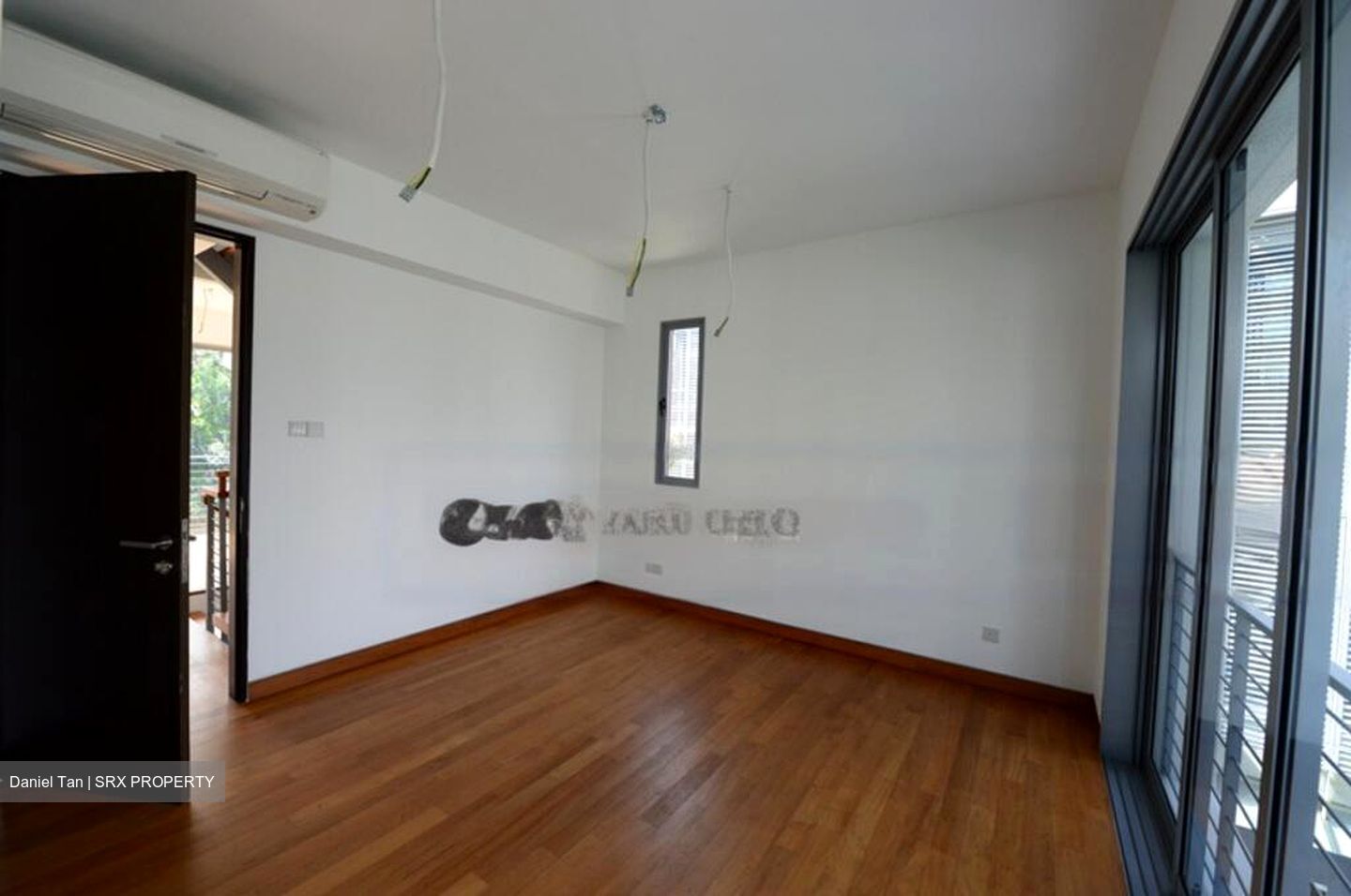 Yuk Tong Avenue (D21), Terrace #463085831